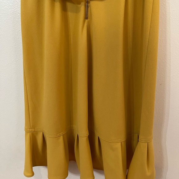 Calvin Klein Midi Dress - Picture 9 of 9